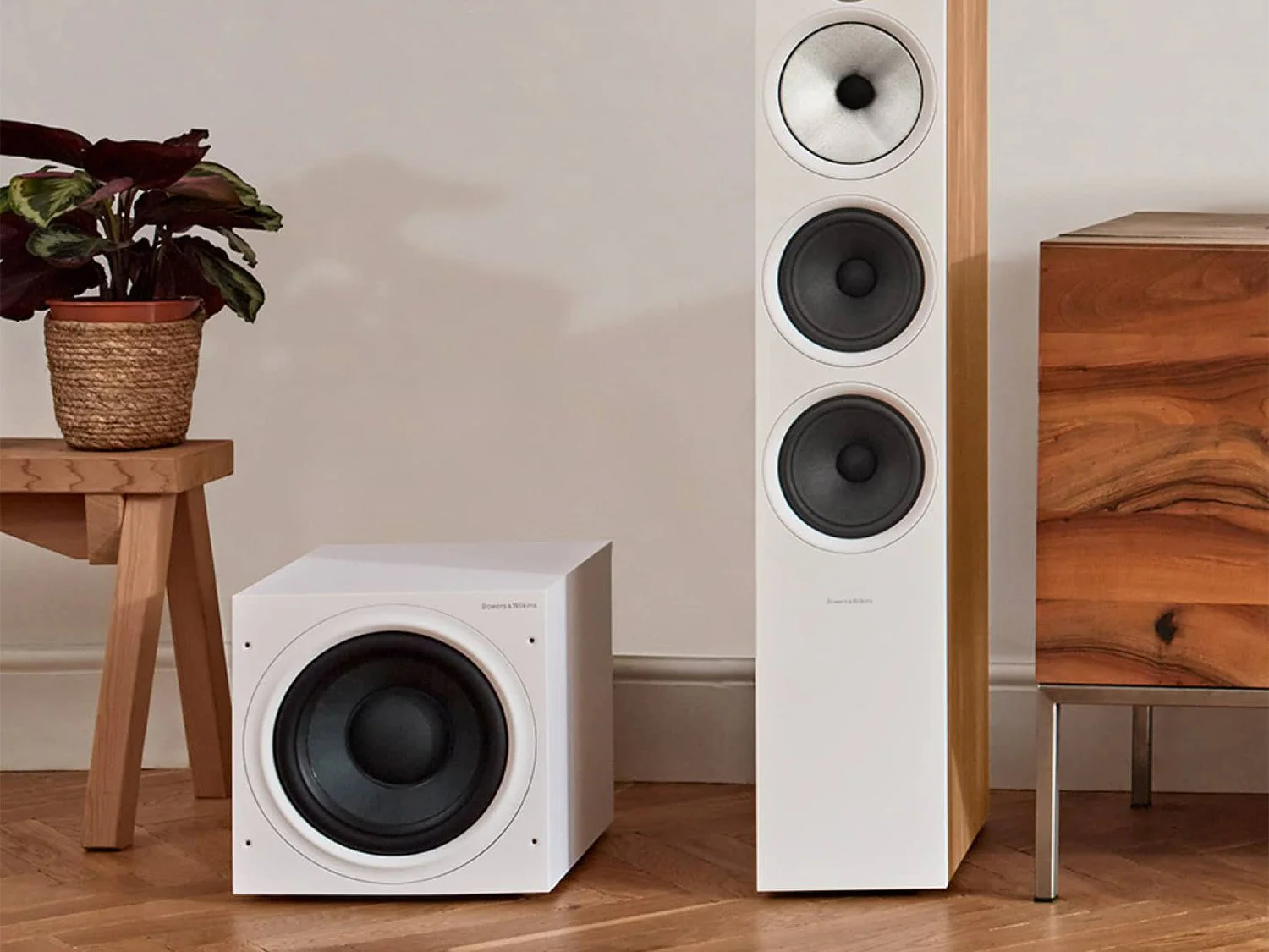Bowers & Wilkins ASW610XP - 10" 500W Active Subwoofer with Powerful Bass - Image 5