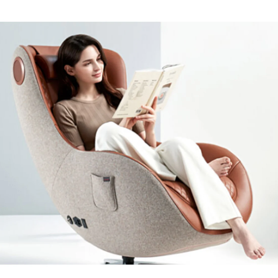 Ceragem M2 The Arc Massage Chair at Home (OPEN BOX) - Image 7