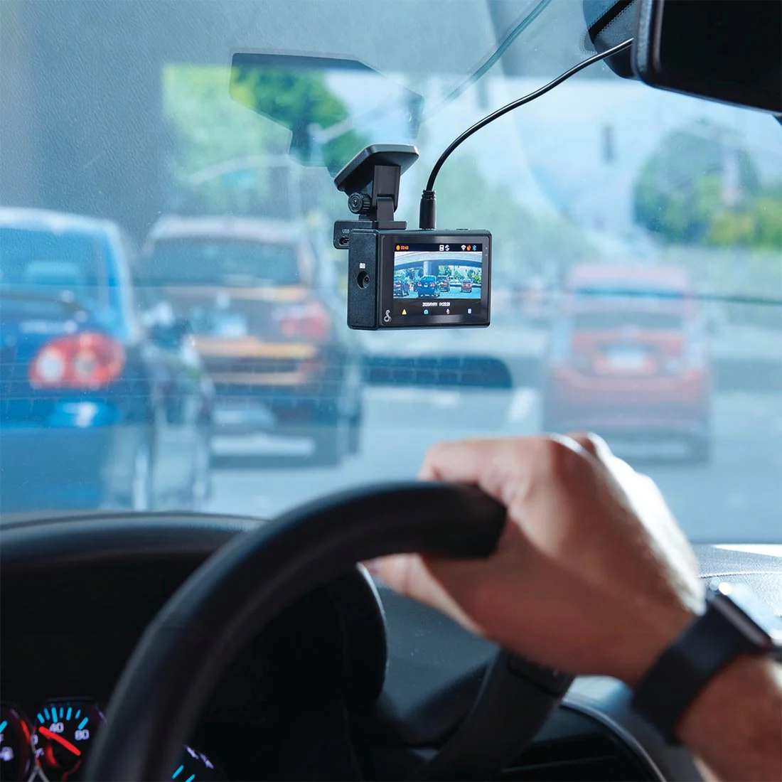 Cobra SC 200 Configurable Smart Dash Cam and Hardware (SC200-HW) - Black (SC200HW) - Image 5