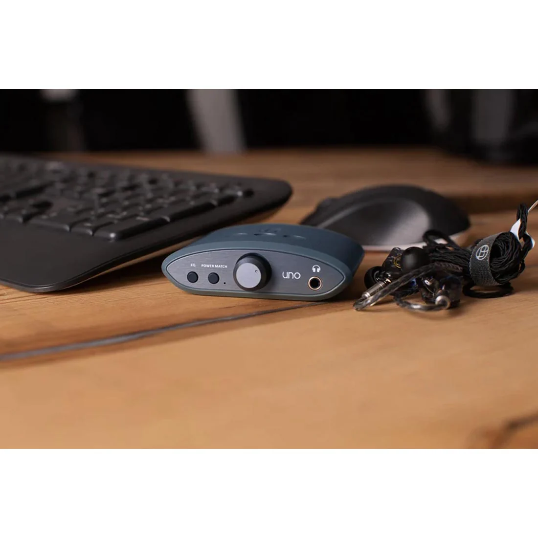 iFi 0316001 Uno Hi-Res Desktop DAC and Headphone Amplifier - Image 8