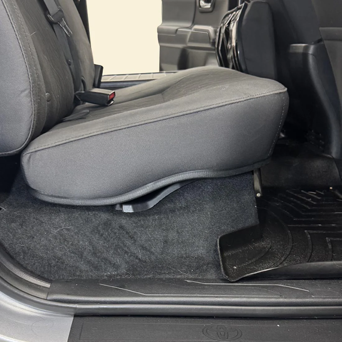 Kicker 51KTDL7T102 10" Custom Fit Dual Loaded Subwoofer Enclosure for Toyota Tacoma Vehicles - Image 5