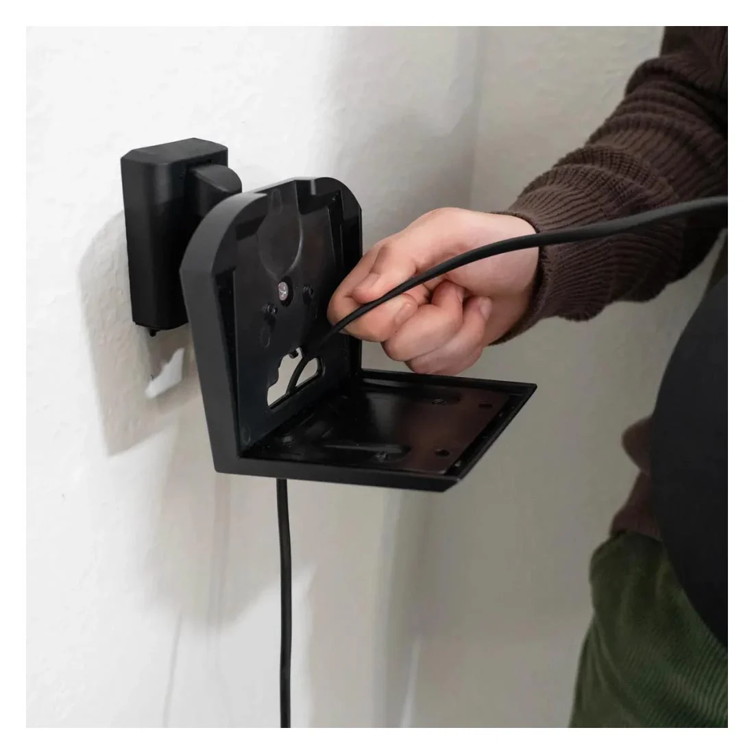 Sanus WSWME31-B2 Adjustable Speaker Wall Mount For Sonos Era 300 - Single - Image 9