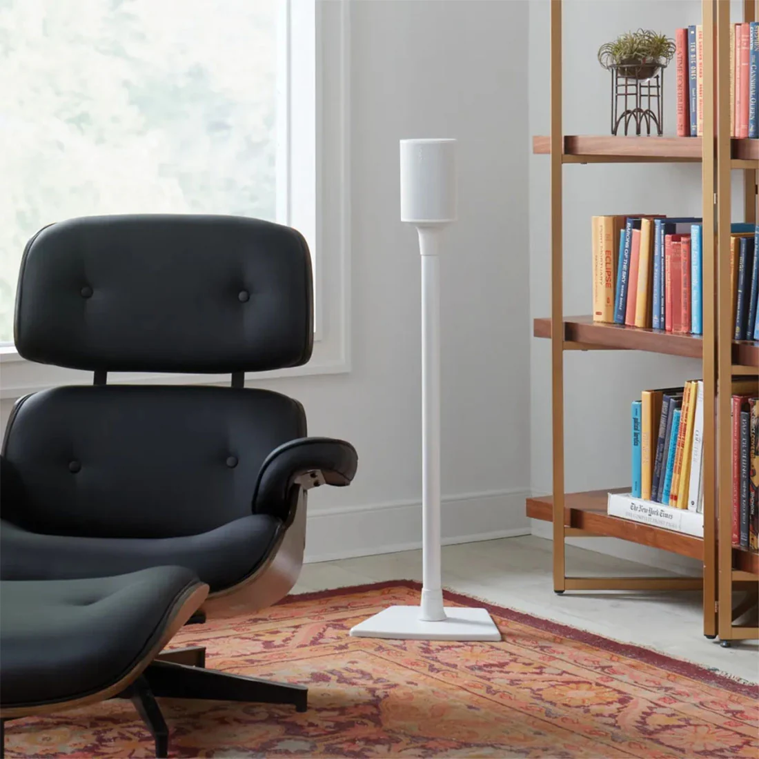Sonos Era 100 Speaker with Sanus WSSE12 Speaker Stands - Pair - Bundle - Image 9