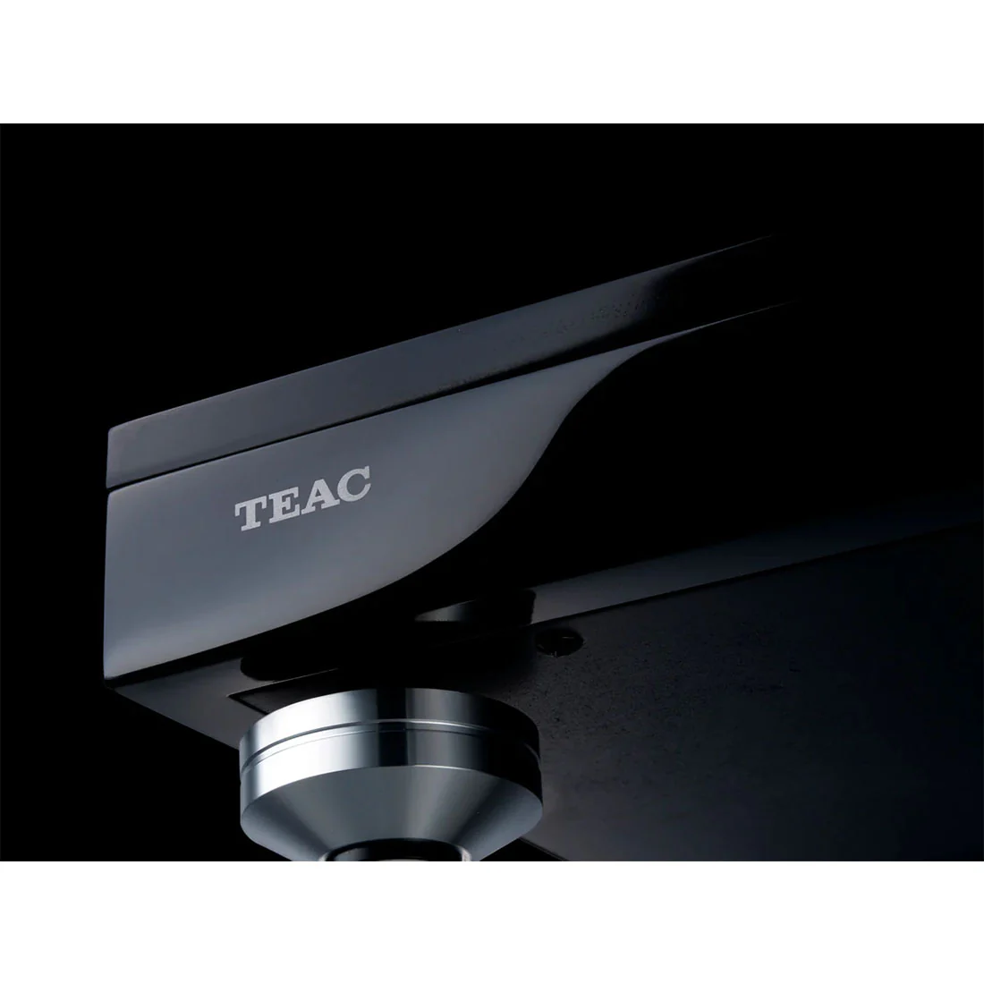 TEAC TN5BBMB Manual Belt-Drive Turntable - Black (TN5BBMB) - Image 7