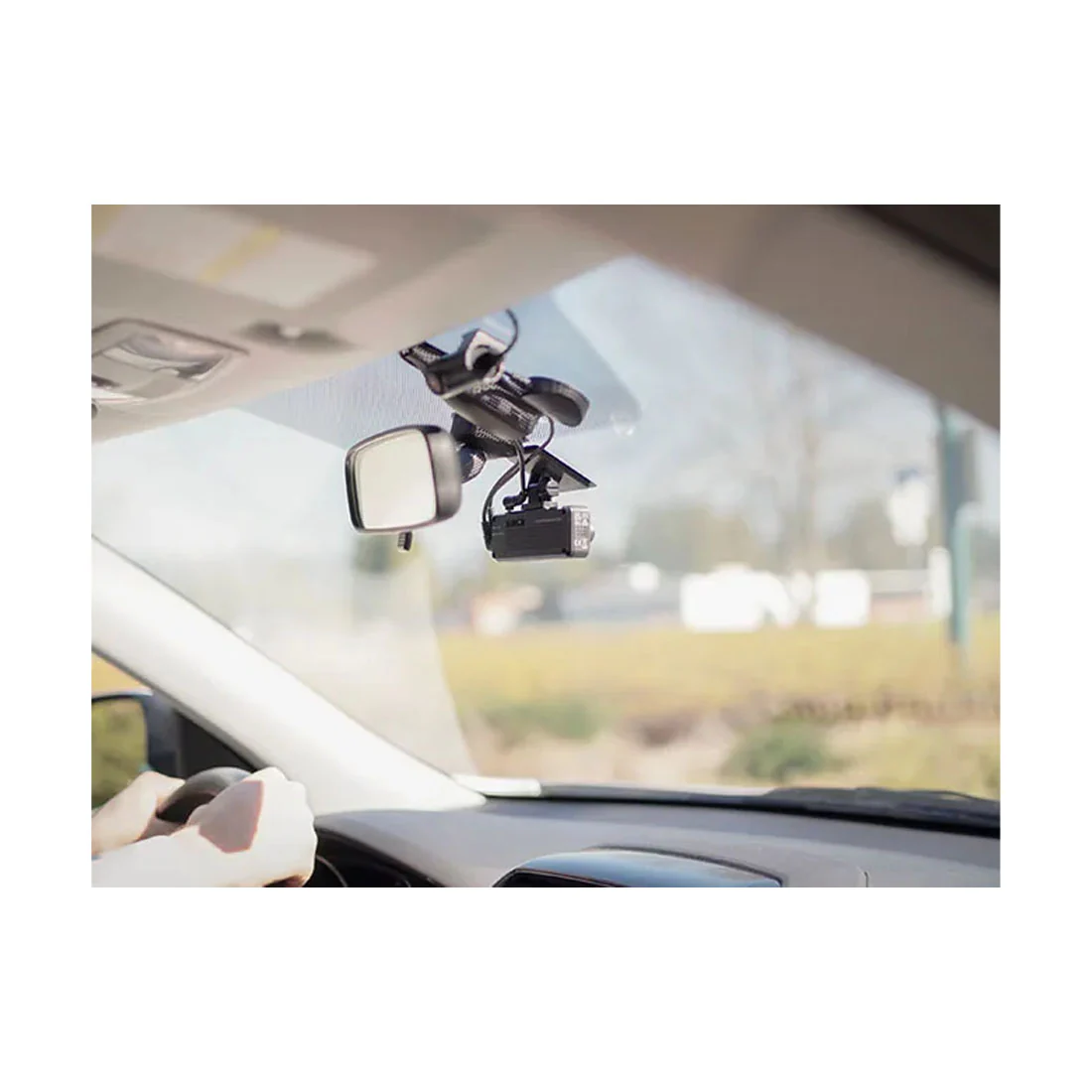 Thinkware Q200DCH32 Front & Rear Dash Cam (Q200DCH32) - Image 6